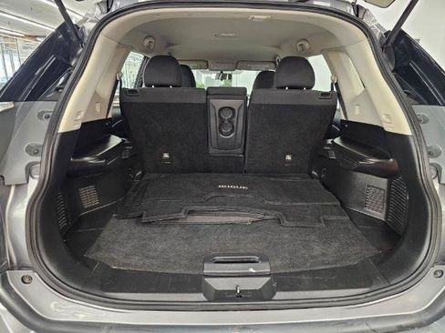 Used 2016 Nissan Rogue S AWD/4WD image 39