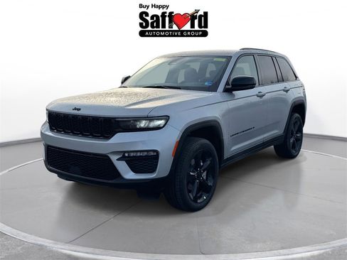 New 2025 Jeep Grand Cherokee Limited w/ Black Appearance Package image 1