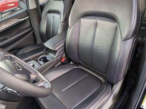 Used 2023 Jeep Grand Cherokee L Limited AWD/4WD image 15