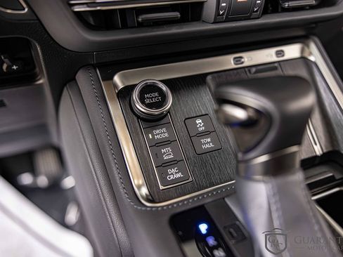 Used 2024 Lexus GX 550 AWD/4WD image 29