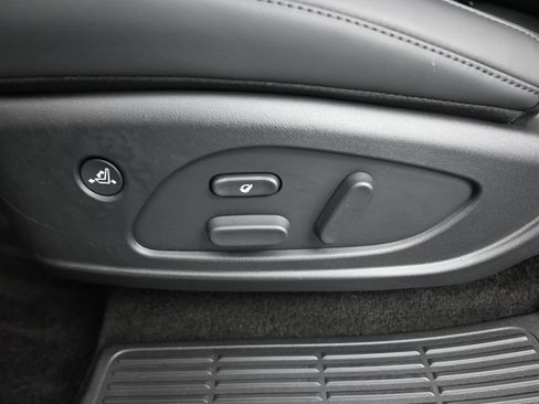 Used 2026 Hyundai Palisade Calligraphy FWD image 24