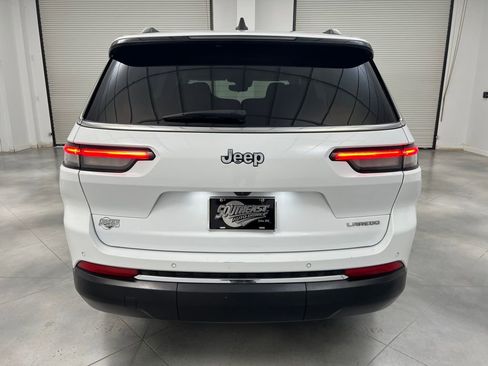 Used 2023 Jeep Grand Cherokee L Laredo image 6