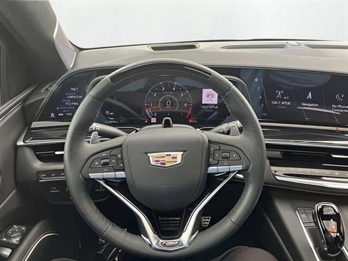 Certified 2024 Cadillac Escalade ESV V w/ Heavy-Duty Trailer Package image 14