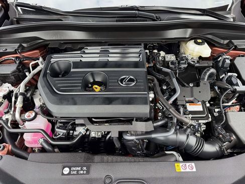Used 2025 Lexus UX 300h AWD image 28