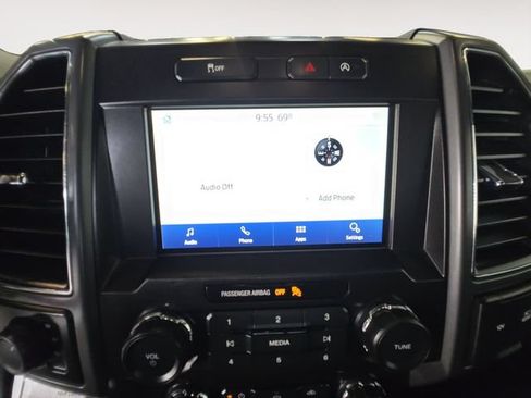 Used 2020 Ford F150 XLT w/ Equipment Group 302A Luxury AWD/4WD image 15