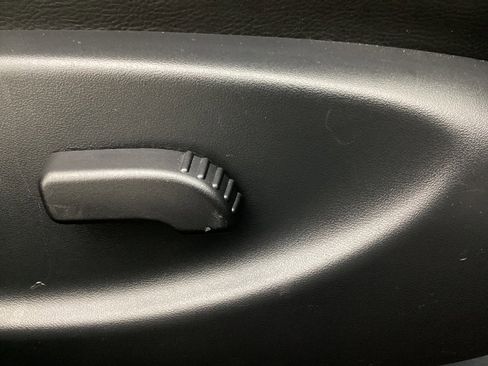 Used 2018 Nissan Maxima 3.5 SV image 40