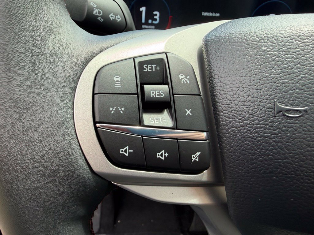 New 2026 Ford Explorer Active w/ Active Comfort Package AWD/4WD image 11