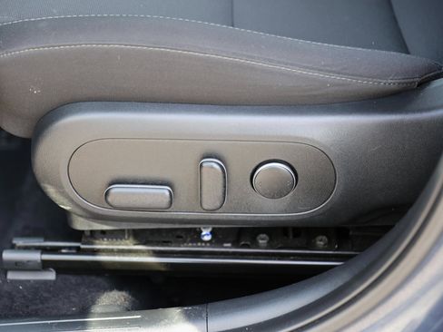 Certified 2025 Hyundai Kona SEL image 16