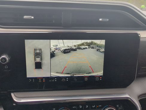 Used 2024 GMC Sierra 1500 Denali w/ Denali Reserve Package image 18