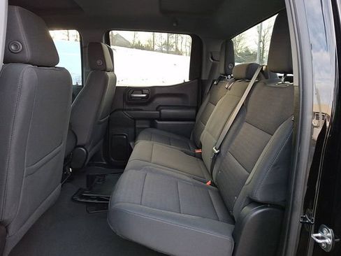 Used 2022 Chevrolet Silverado 1500 Custom image 11