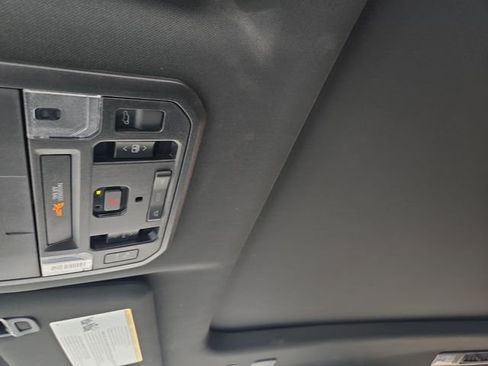 Used 2024 Toyota Sequoia Platinum AWD/4WD image 12