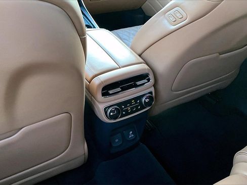 Used 2021 Genesis GV80 3.5T Advanced + w/ Prestige Package 07 image 13