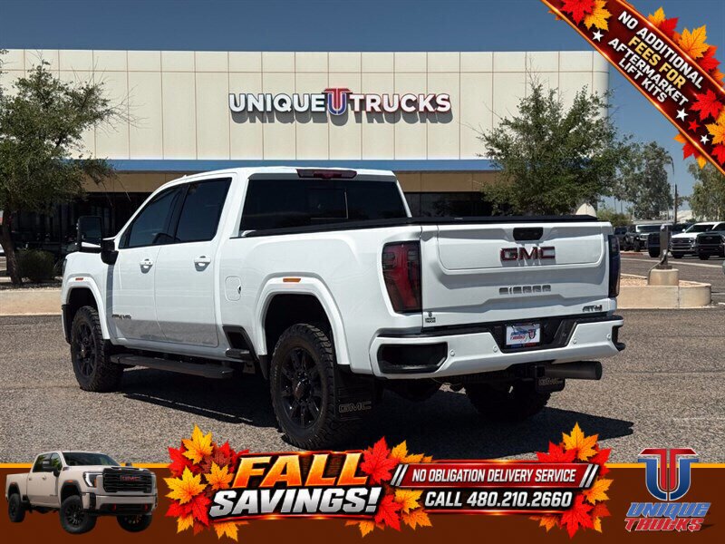 Used 2024 GMC Sierra 2500 AT4 w/ Technology Package AWD/4WD image 13