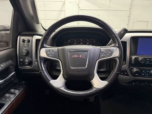 Used 2019 GMC Sierra 2500 SLT w/ Suspension Package, Off-Road AWD/4WD image 10