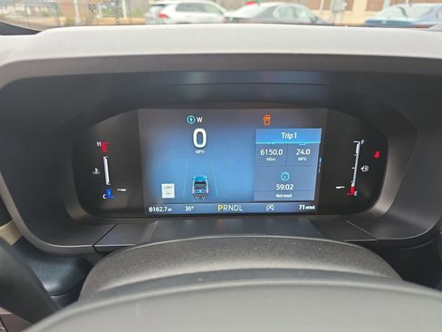 Used 2025 Ford Maverick Lariat w/ 4K Tow Package image 24