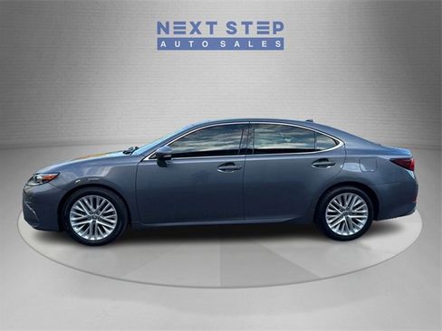Used 2016 Lexus ES 350 image 4