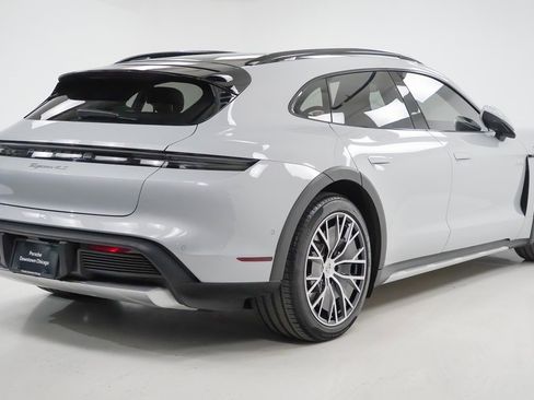 Certified 2025 Porsche Taycan 4S image 10