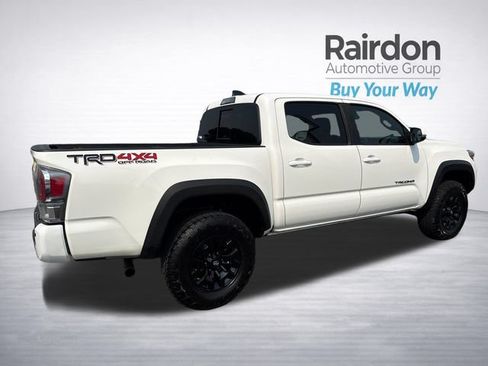 Used 2021 Toyota Tacoma TRD Off-Road w/ Technology Package AWD/4WD image 7