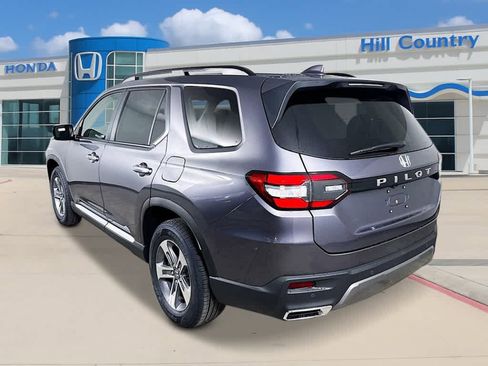 New 2026 Honda Pilot EX-L image 3