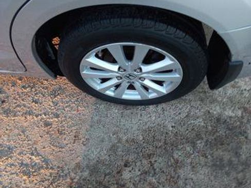 Used 2012 Honda Civic EX-L image 9