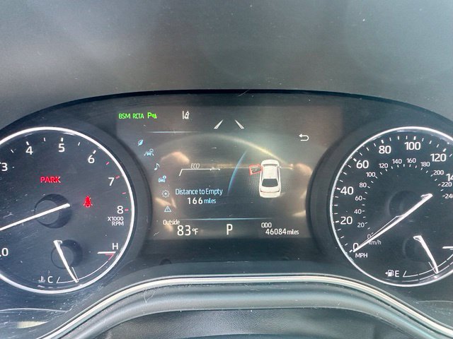 Used 2019 Toyota Avalon Limited FWD image 17