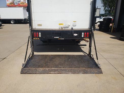 Used 2018 Chevrolet Express 3500 RWD image 10
