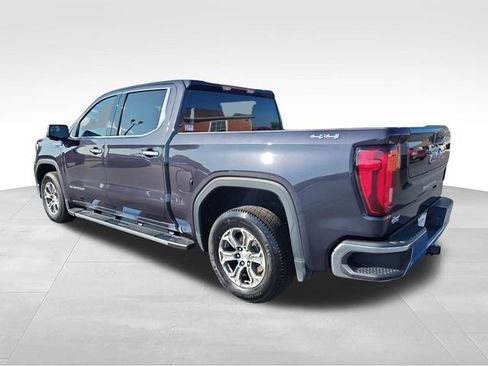Used 2024 GMC Sierra 1500 SLT AWD/4WD image 3