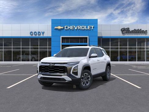 New 2026 Chevrolet Equinox ACTIV AWD/4WD image 8