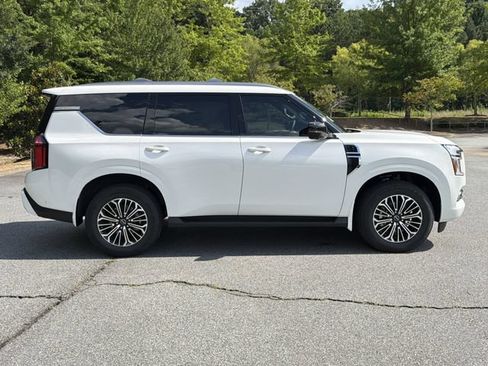 New 2026 Nissan Armada SL AWD/4WD image 10