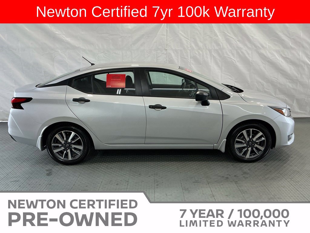 Used 2023 Nissan Versa S w/ S Plus Package FWD image 4