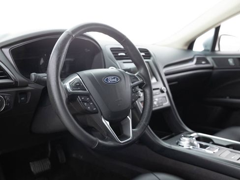 Used 2018 Ford Fusion SE w/ Equipment Group 201A FWD image 23