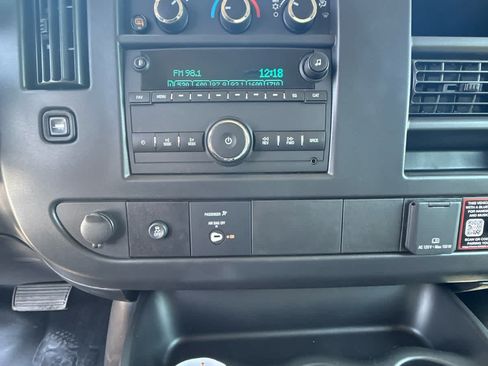 New 2026 GMC Savana 2500 w/ Driver Convenience Package RWD image 45