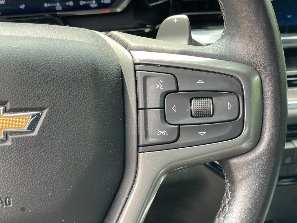 Used 2023 Chevrolet Silverado 1500 LTZ AWD/4WD image 17