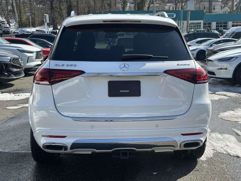 Used 2021 Mercedes-Benz GLE 350 4MATIC w/ Premium Package image 4