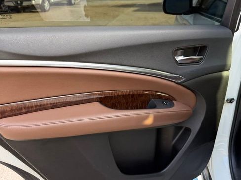 Used 2017 Acura MDX FWD w/ Technology Package image 9