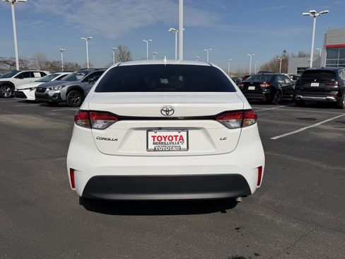 Used 2023 Toyota Corolla LE image 9