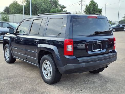 Used 2013 Jeep Patriot Sport w/ PWR Value Group FWD image 2