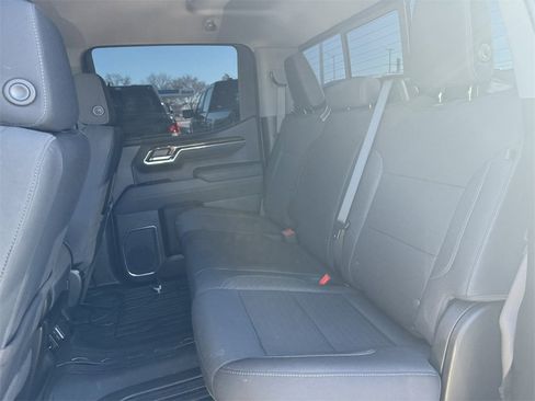 Certified 2025 GMC Sierra 1500 SLE w/ X31 Off-Road Package image 32