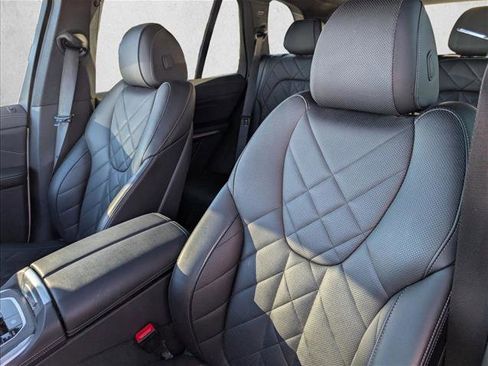 Certified 2023 BMW X5 xDrive40i image 18