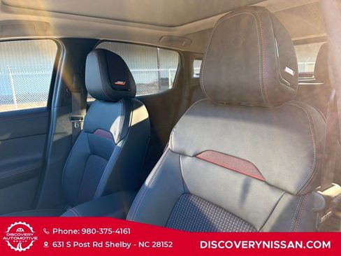 New 2026 Nissan Kicks SR w/ SR Premium Package FWD image 14