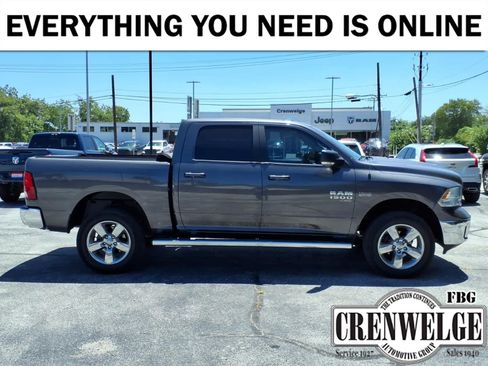Used 2019 RAM 1500 Lone Star AWD/4WD image 1