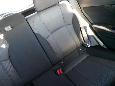 Used 2023 Subaru Crosstrek 2.0i image 14