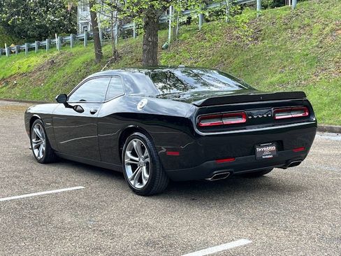 Used 2022 Dodge Challenger R/T RWD image 22