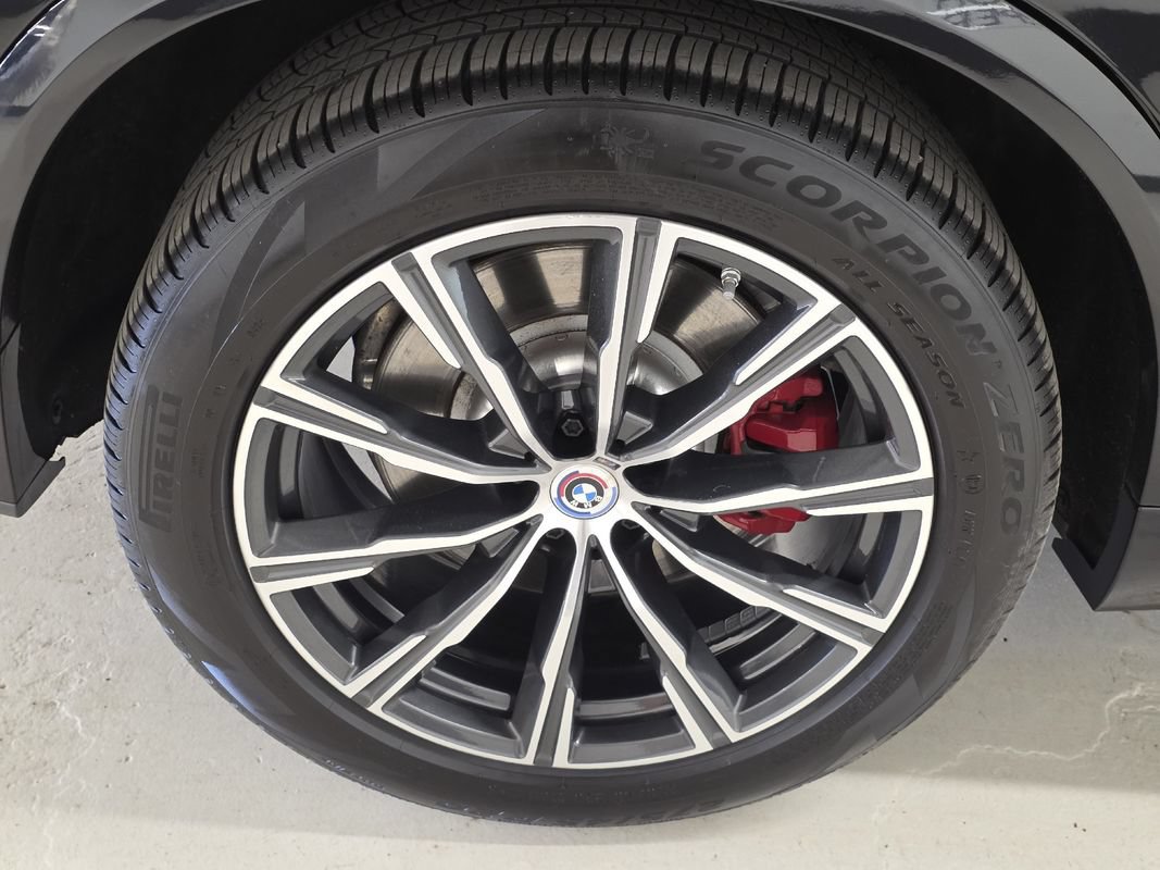 Used 2022 BMW X5 M50i w/ Executive Package AWD/4WD image 49