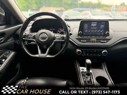 Used 2020 Nissan Altima 2.5 SR FWD image 21