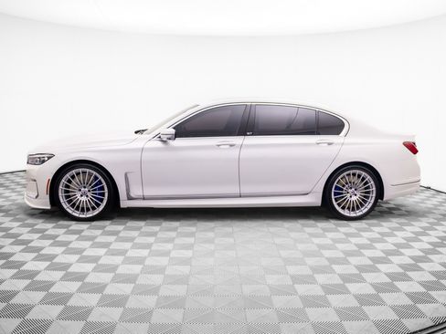 Used 2021 BMW ALPINA B7 xDrive w/ Luxury Rear Seating Package AWD/4WD image 2
