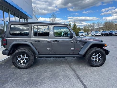 Used 2022 Jeep Wrangler Unlimited Rubicon w/ Steel Bumper Group AWD/4WD image 6