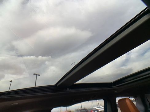 New 2026 Chrysler Pacifica Pinnacle image 22