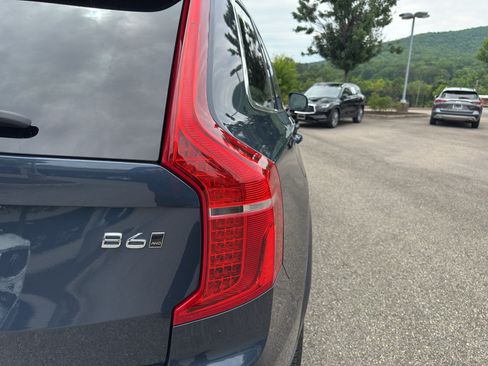 Used 2023 Volvo XC90 B6 Plus w/ Protection Package Premier AWD/4WD image 8