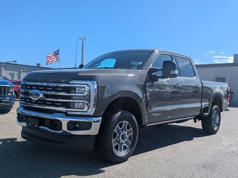 New 2026 Ford F350 Lariat AWD/4WD image 2